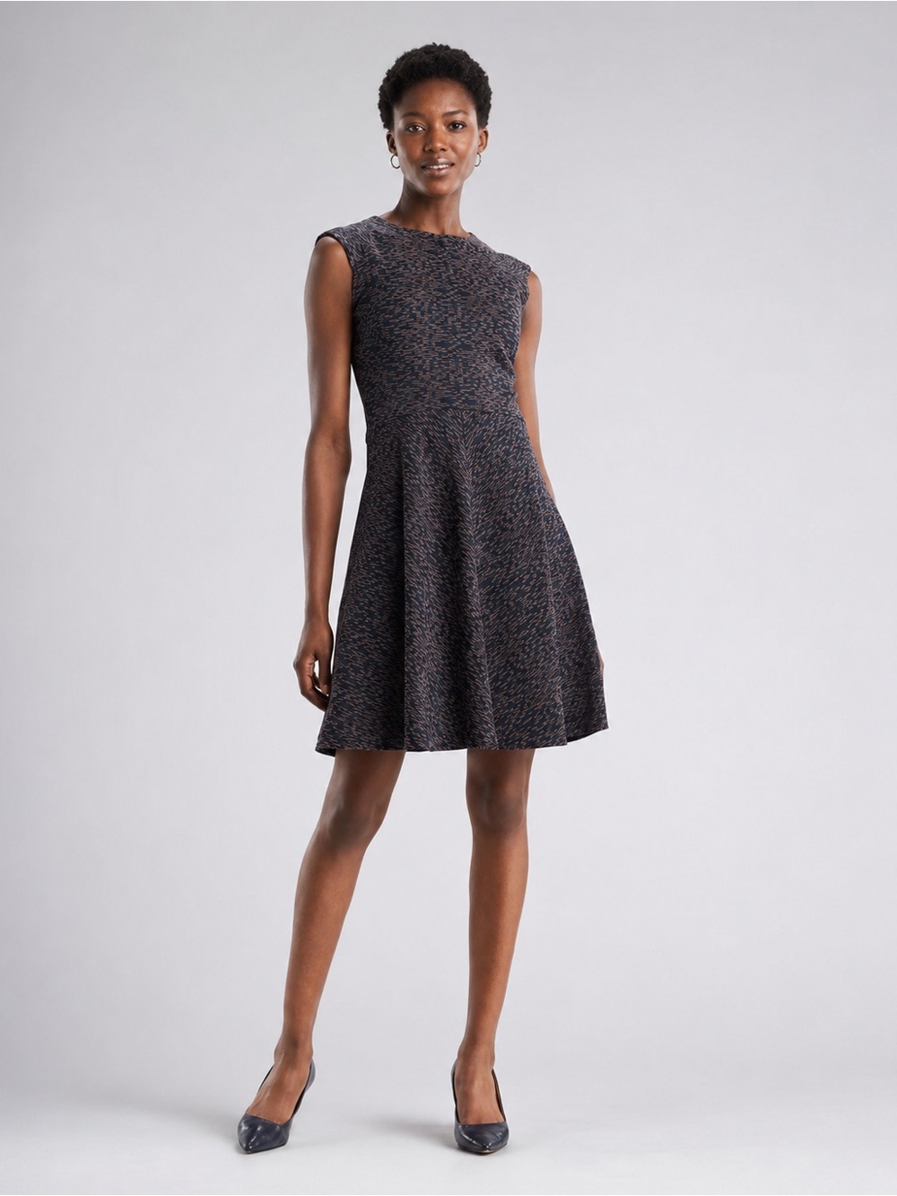 MM Lafleur Toi fit flare cap sleeve dress size 6 career business jacquard dash